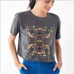 UO cropped bug t-shirt size M